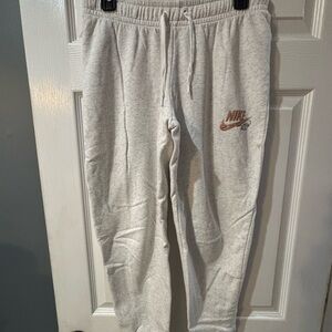 Nike Women’s  Light Gray Sweatpants with Logo size medium